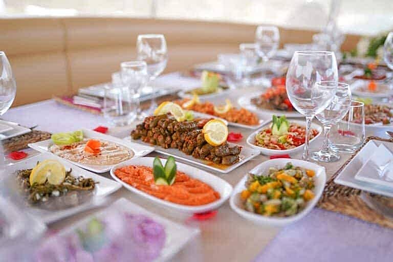 From Mezze to Moussaka: A Foodie’s Guide to Sailing the Aegean