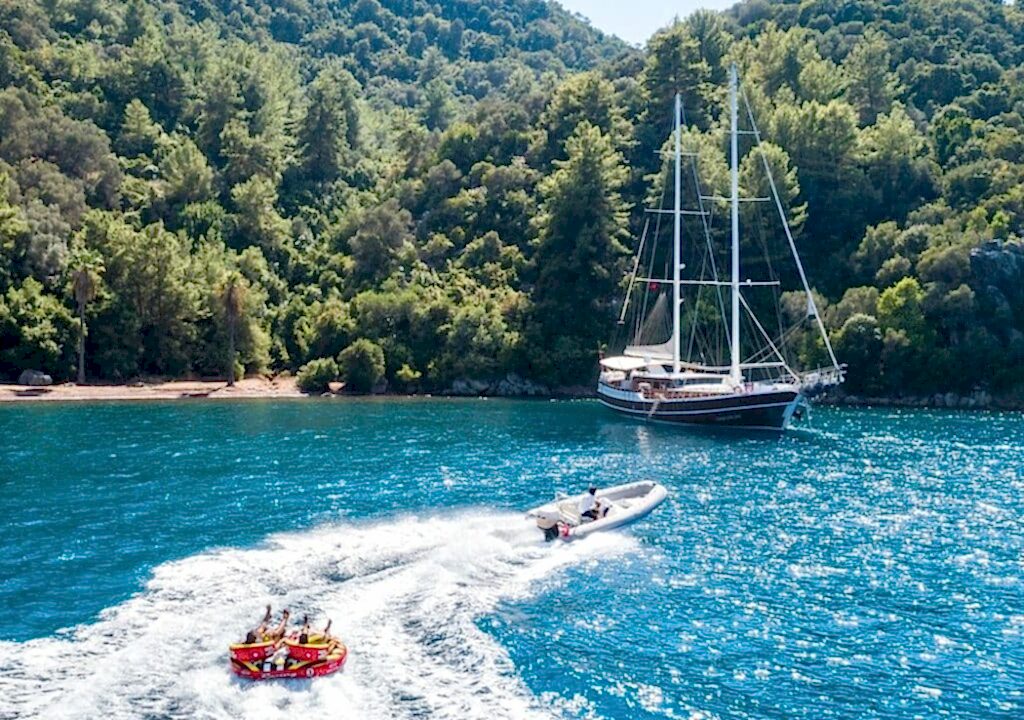 Gulet cruising areas along the Turkish coast Gulet cruising areas along the Turkish coast