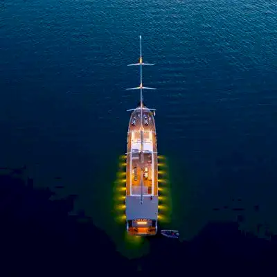 A Marriage Proposal at Sea: The Most Romantic Surprise